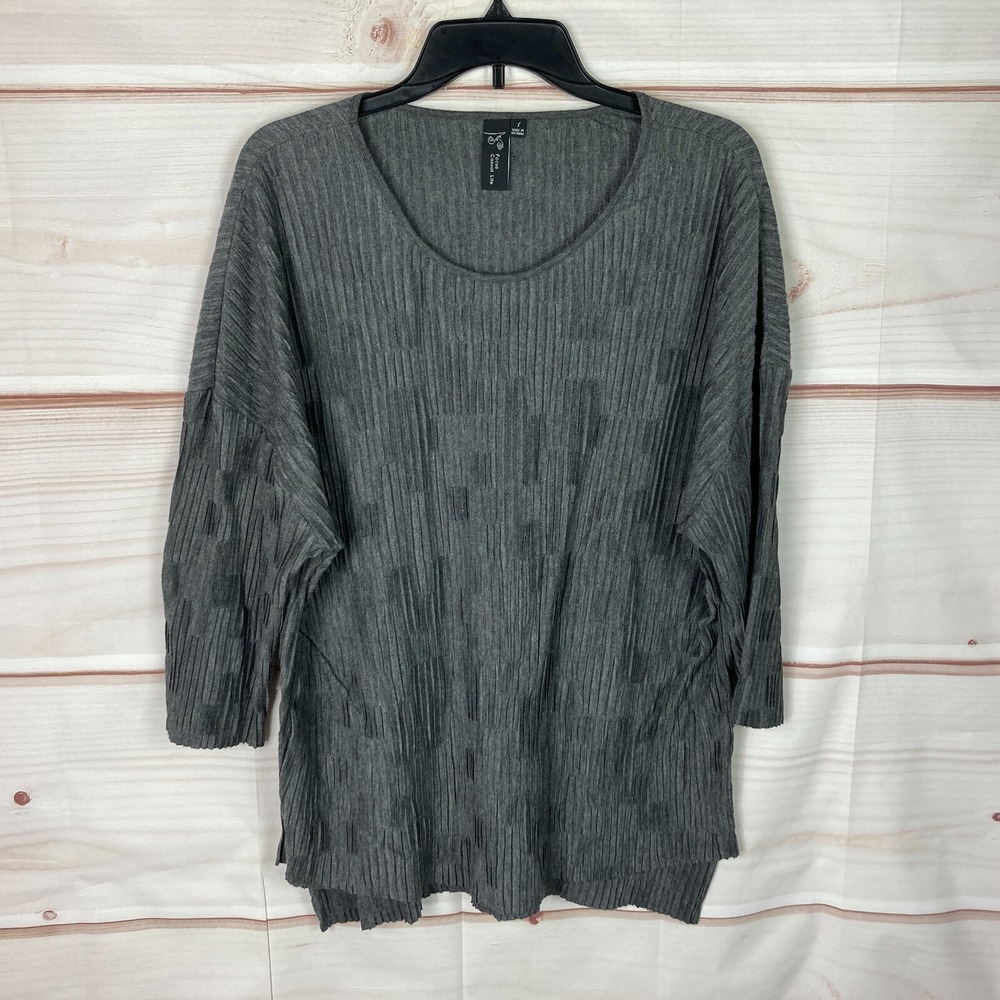 Focus Casual Life Top Womens Small Gray Crinkle Knit Blouse 3/4 Sleeve‎ Pullover
